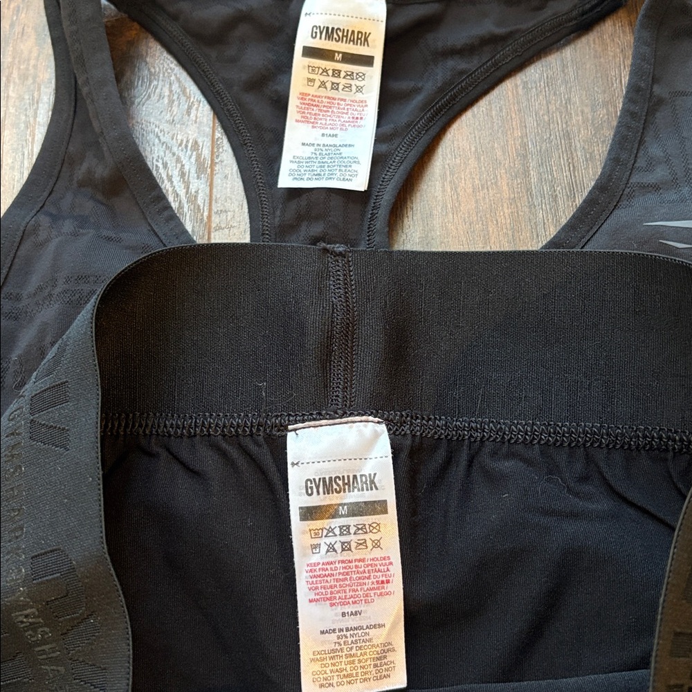 💎RARE💎🆕Gymshark “Vision” Sports Bra And Full-Length Legging In Black Tonal Logo - Picture 5 of 16
